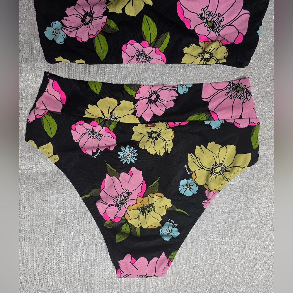 Victoria's Secret Floral Bikini Top & Botton Set - Picture 5 of 15